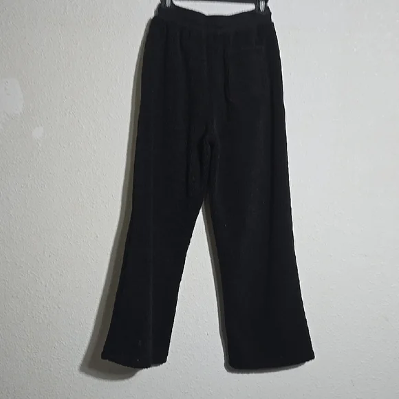 Kin Black Fleece Hoodie and Pants Set - Picture 8 of 8